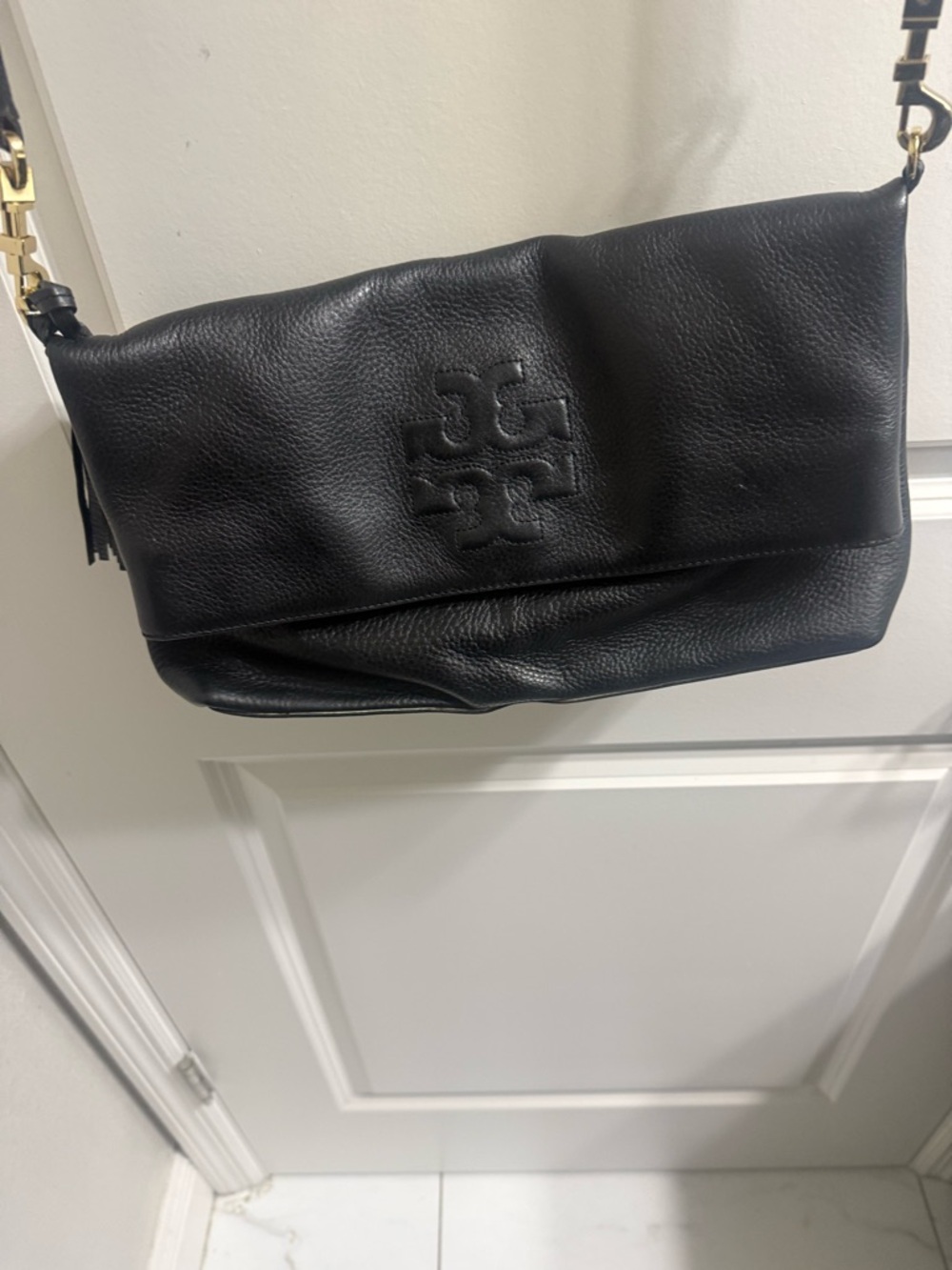 Tory Burch Black Pebbled Leather Fold-Over Shoulder Bag with Tassel (Dust Bag) - Picture 2 of 7
